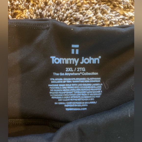 Tommy John black Leggings size 2XL - Picture 5 of 5